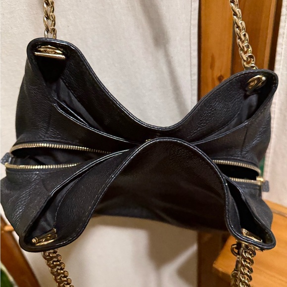 Michael Kors pebble leather shoulder bag - Picture 6 of 15